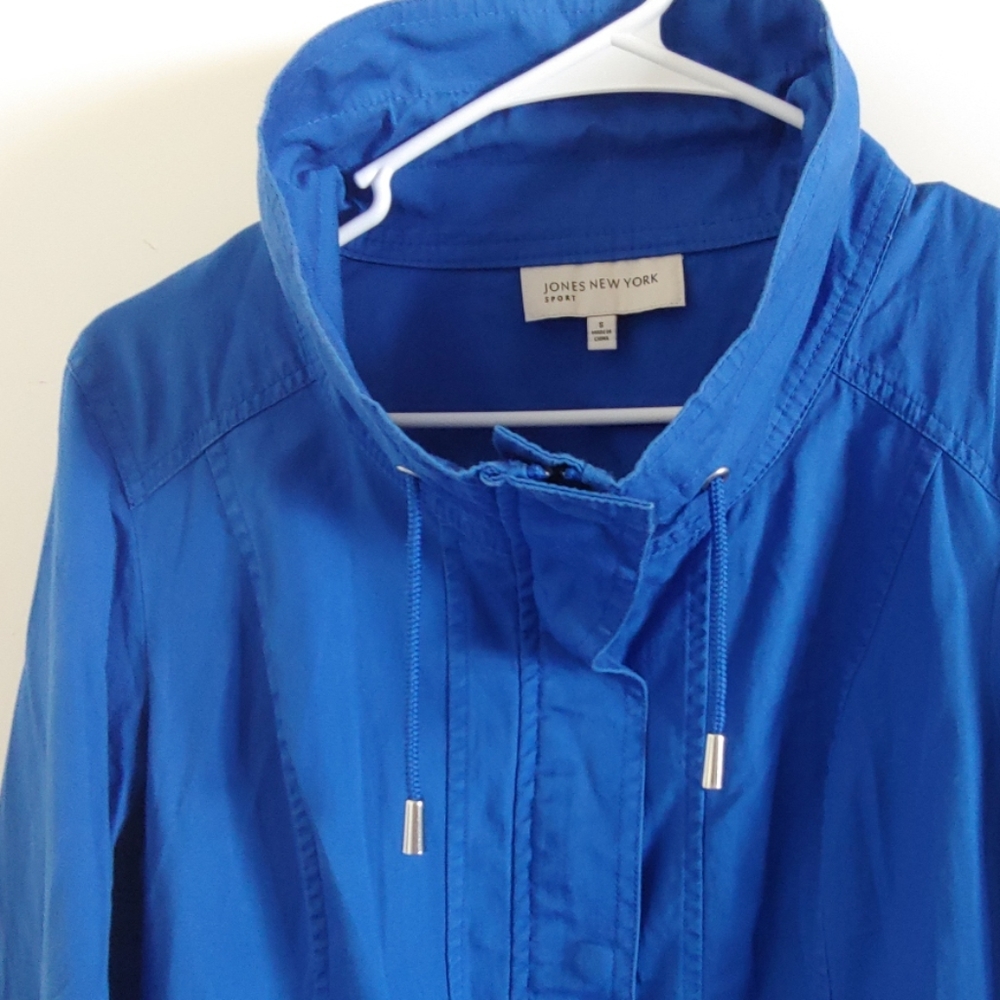 Blue jacket - Picture 2 of 6
